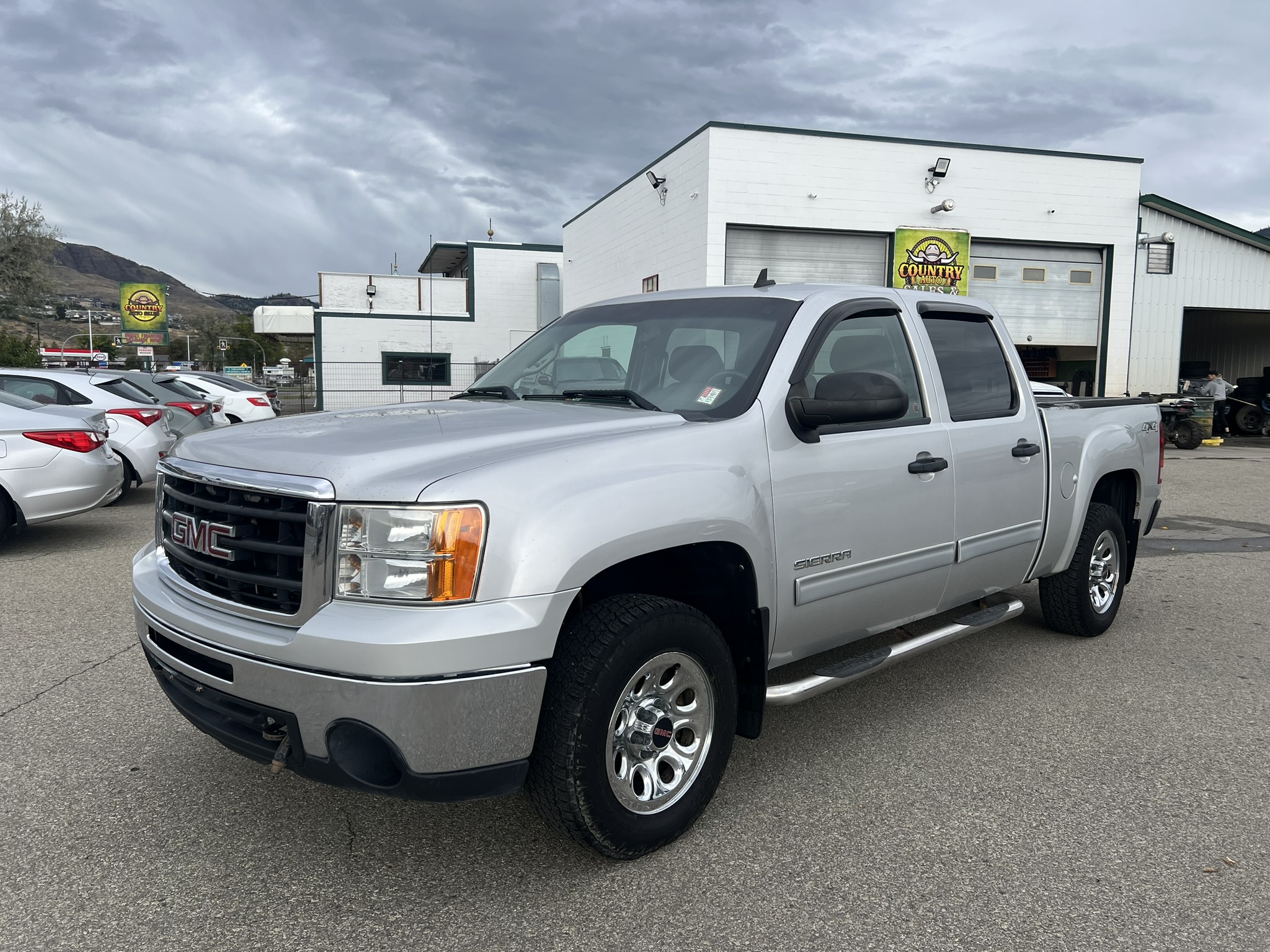 2011 GMC Sierra 1500 Crew Cab 4X4 SLE Country Auto Sales