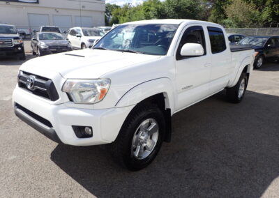 2013 TOYOTA TACOMA TRD SPORT WITH LEATHER