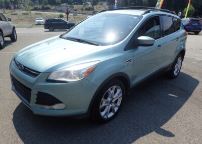 13 FORD ESCAPE SE FWD