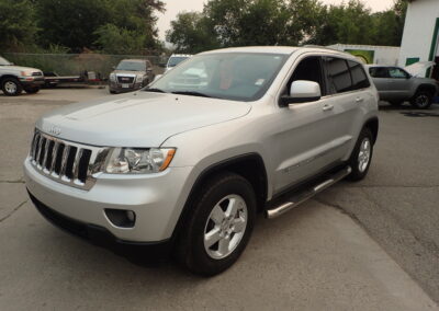 2011 JEEP GRAND CHEROKEE LAREDO 4WD